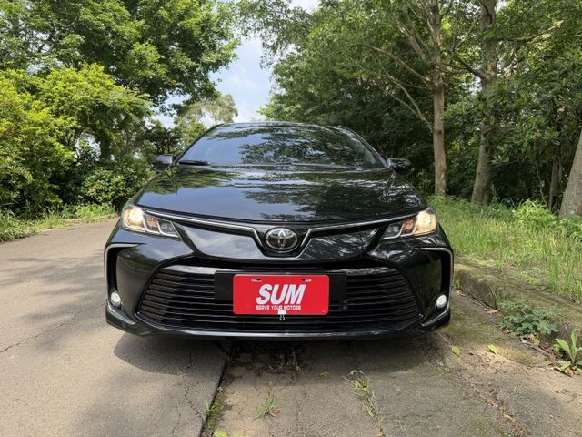 2022 豪華版 低里程 美車一台! 導航 行車紀錄器 回去不用再花錢  第2張相片