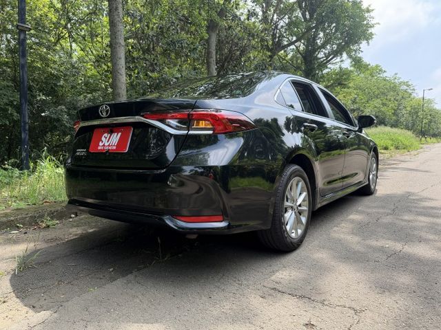 2022 豪華版 低里程 美車一台! 導航 行車紀錄器 回去不用再花錢  第4張相片