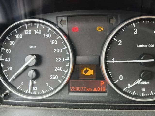 3 SERIES SEDAN E90  第6張相片