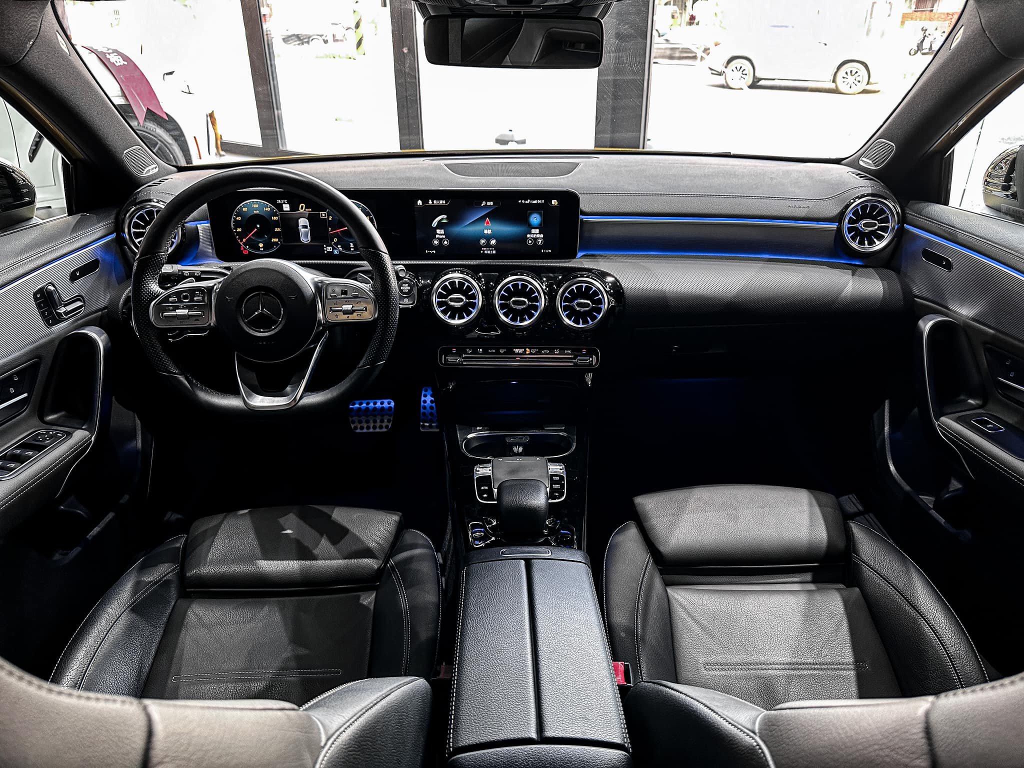 【正2019年 BENZ A250 AMG】  第8張相片