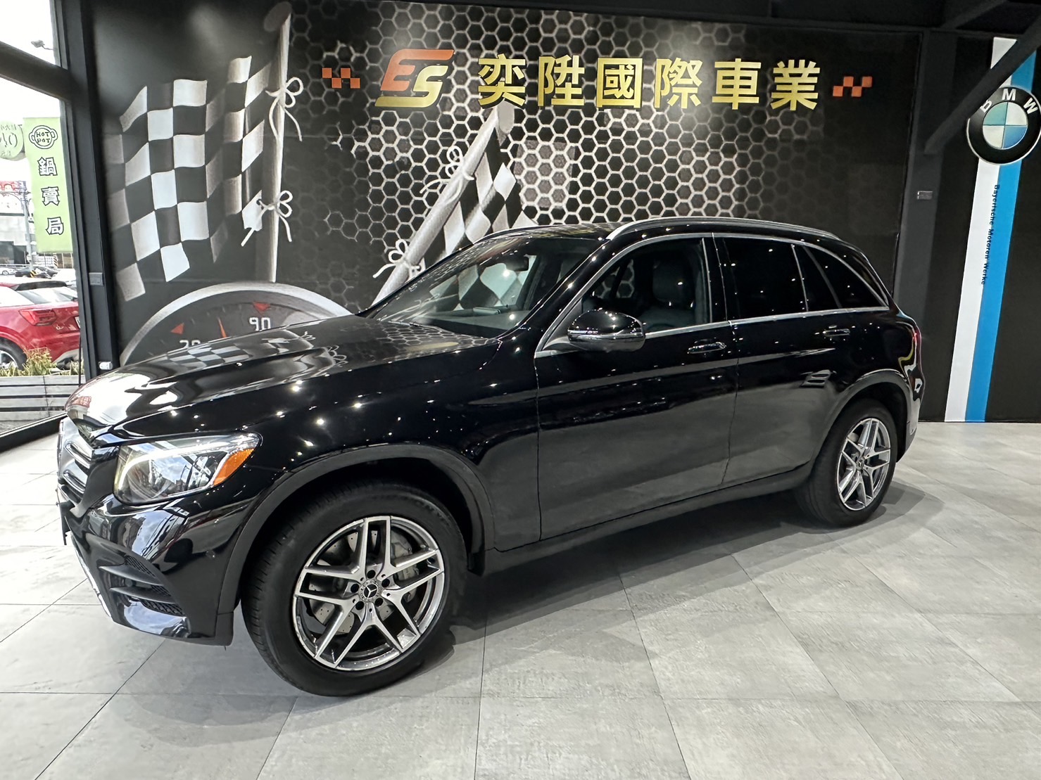 【正2019 GLC300 𝐒𝐔𝐕】  第1張相片
