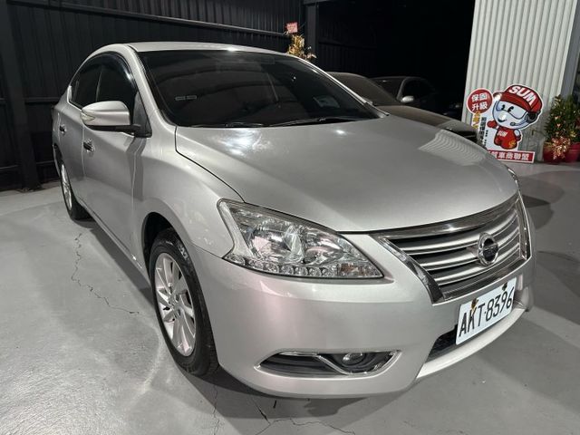 免鑰匙 定速 一手車 跑3萬  第1張相片