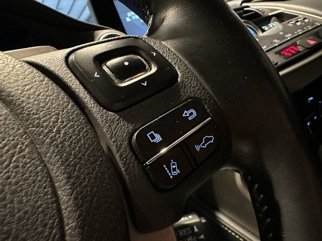 一手車 全原廠保養 豪華版頂級 天窗 電尾門  第9張相片