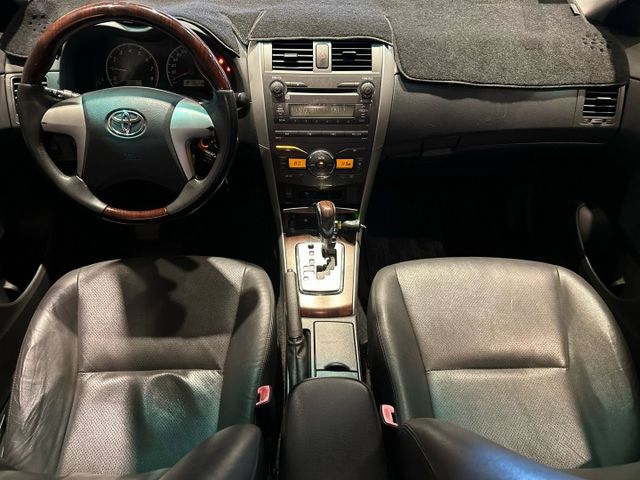 2010年 ALTIS 平價代步車 有定速 內外漂亮  第5張相片