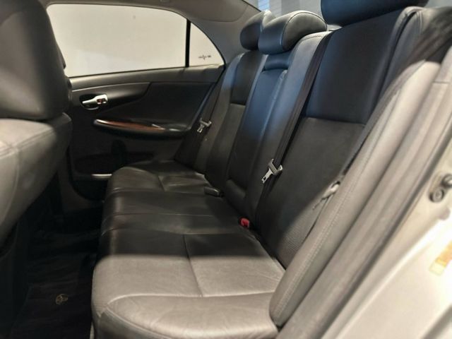 2010年 ALTIS 平價代步車 有定速 內外漂亮  第7張相片