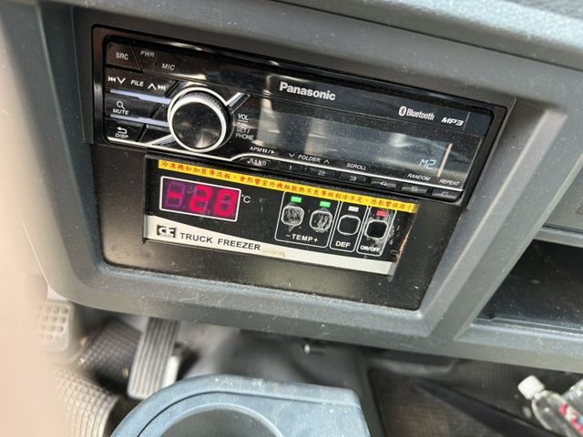 全新烤漆 冷凍車 零下二十度 原版件 賺錢好幫手  第7張相片