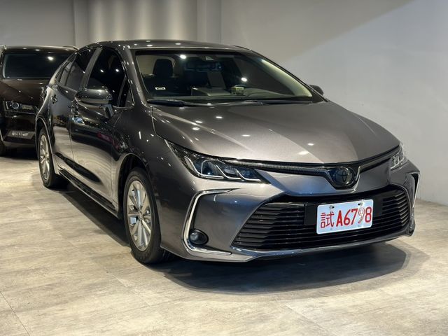 2021年 Altis豪華+一手車 免鑰匙啟動  第1張相片