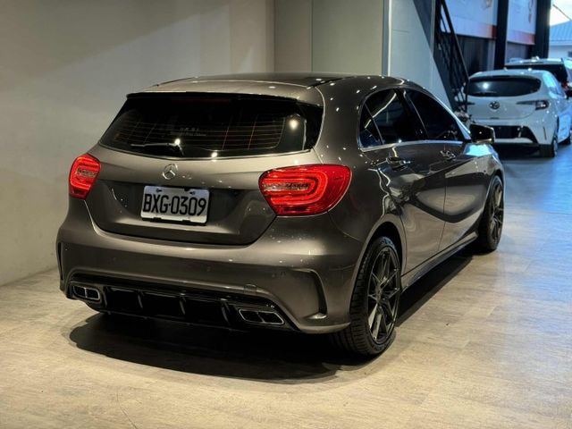 2013年 A180 AMG  第2張相片