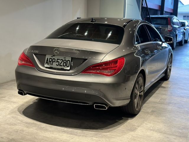 16年 CLA200 跑16萬  第2張相片