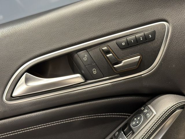 16年 CLA200 跑16萬  第10張相片