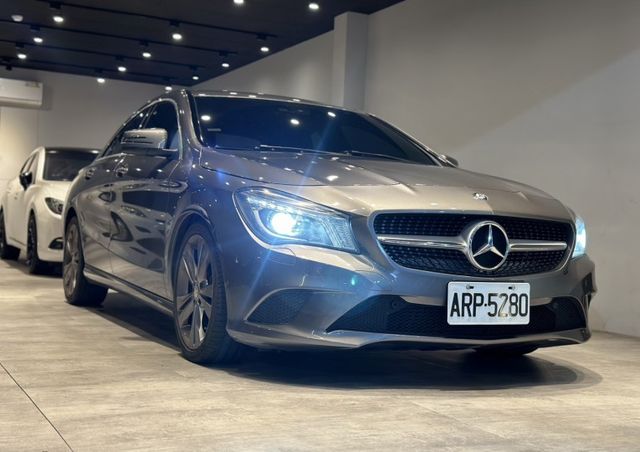 16年 CLA200 跑16萬  第11張相片