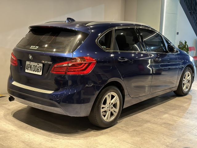 2014年 218I 跑17萬  第2張相片