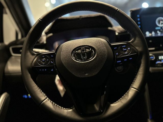 原鈑件 女用車 ACC跟車 內外漂亮  第10張相片