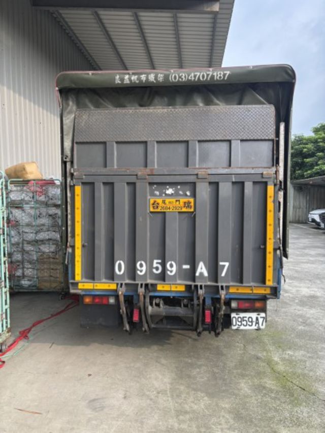 加長14尺半車斗 電動升降篷 雙折大油壓尾門  第4張相片