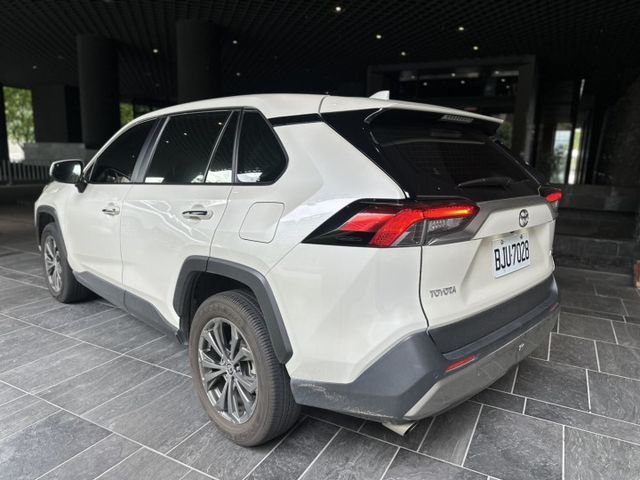 2022年RAV4 小改款 旗艦版 只跑5萬 原版件  第2張相片