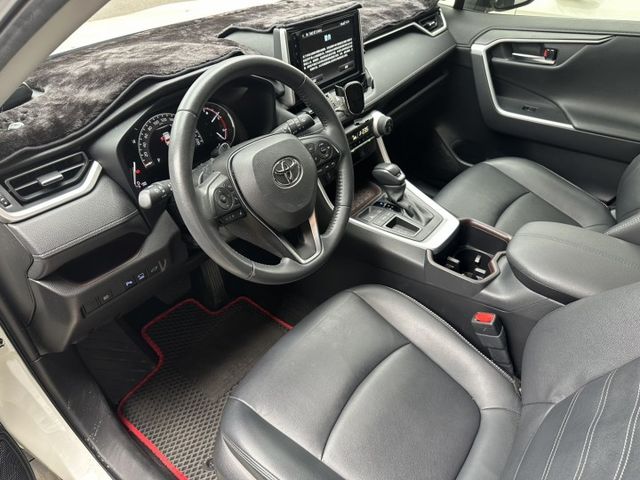 2022年RAV4 小改款 旗艦版 只跑5萬 原版件  第9張相片