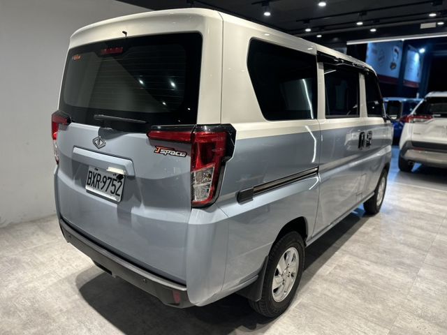 J SPACE 廂車  第2張相片