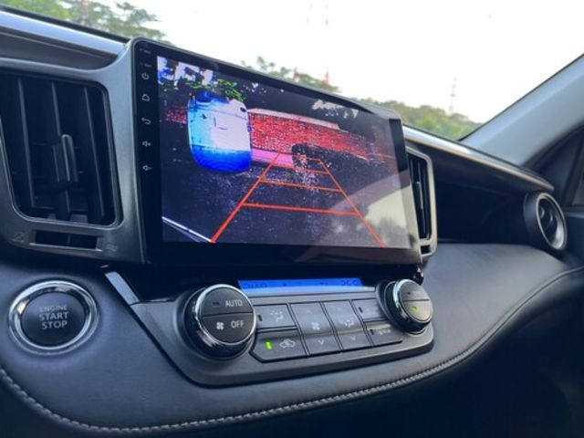 TOYOTA豐田 RAV4  第7張相片