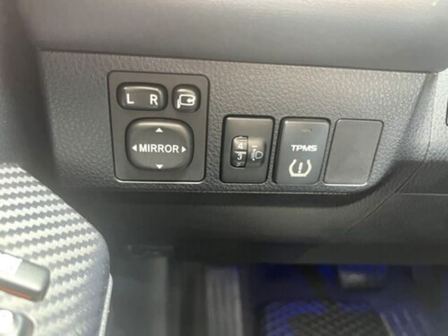 TOYOTA豐田 RAV4  第4張相片