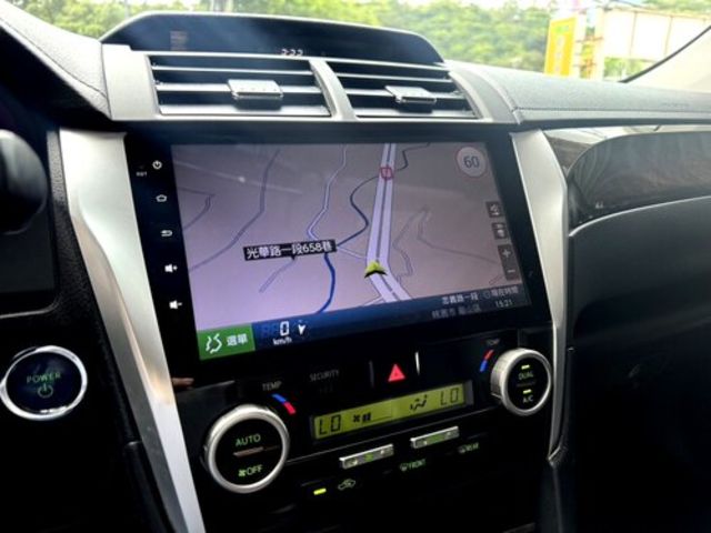 TOYOTA豐田 CAMRY HYBRID  第5張相片