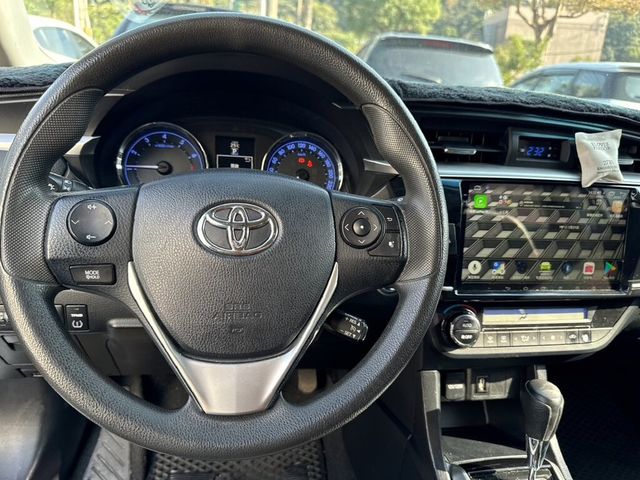 TOYOTA豐田 ALTIS  第5張相片
