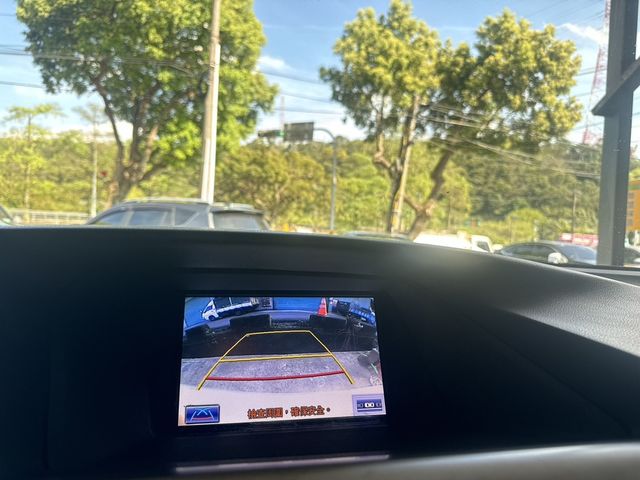 LEXUS凌志 RX450H  第19張相片