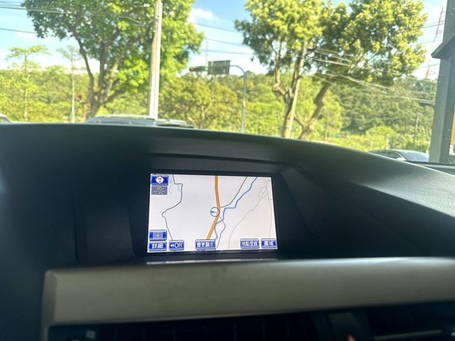 LEXUS凌志 RX450H  第21張相片