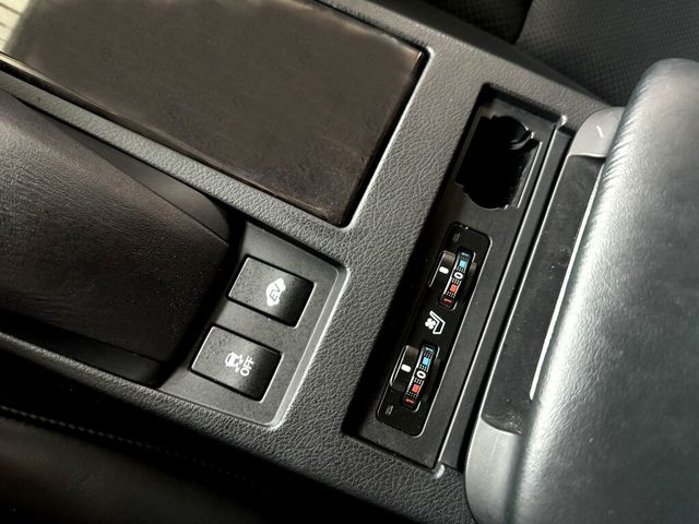 LEXUS凌志 RX450H  第27張相片