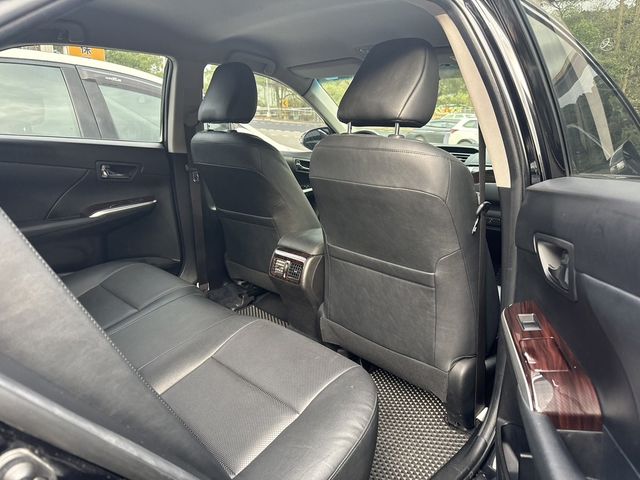 TOYOTA豐田 CAMRY HYBRID  第23張相片