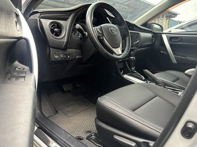 TOYOTA豐田 ALTIS  第5張相片