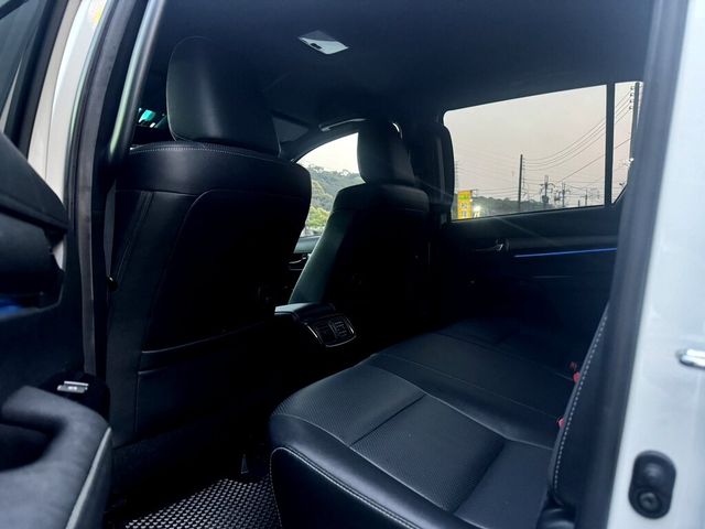 TOYOTA豐田 HILUX  第11張相片