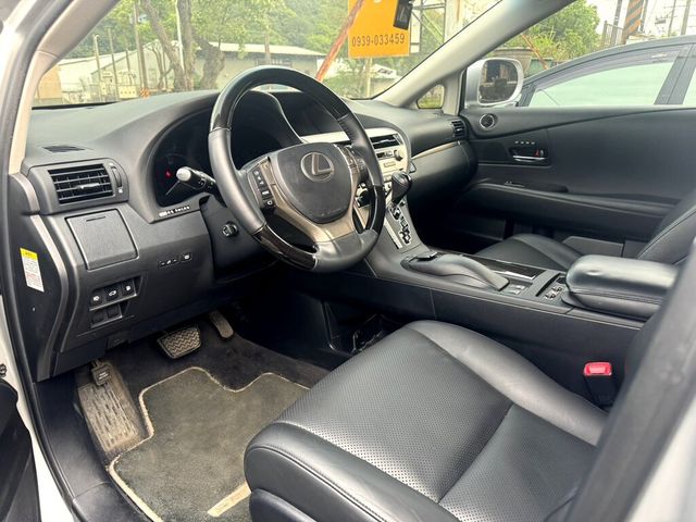 LEXUS凌志 RX450H  第3張相片