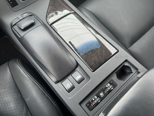 LEXUS凌志 RX450H  第8張相片