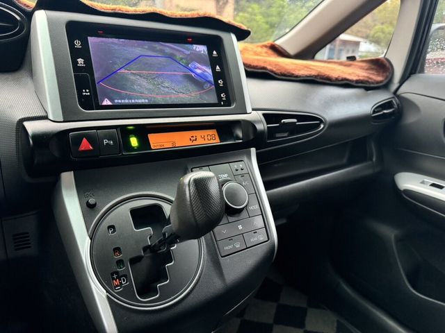TOYOTA豐田 WISH  第6張相片