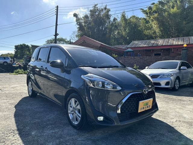 TOYOTA豐田 SIENTA  第2張相片