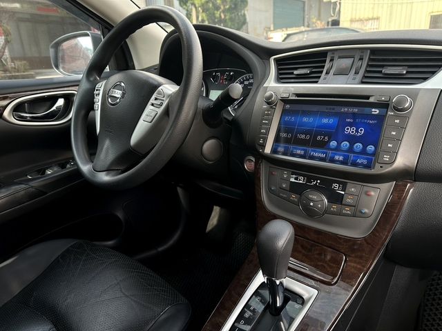 NISSAN日產 SENTRA  第6張相片