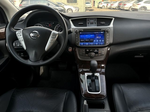 NISSAN日產 SENTRA  第7張相片