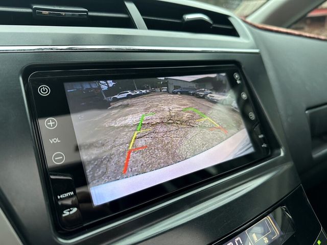 TOYOTA豐田 PRIUS ALPHA  第13張相片