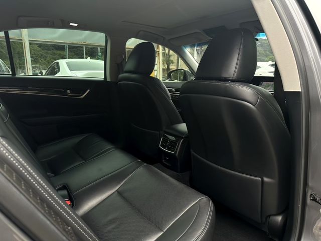 LEXUS凌志 GS300H  第15張相片