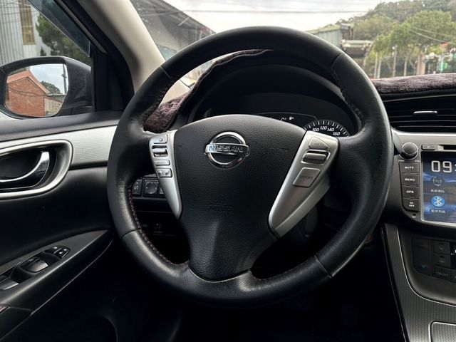 NISSAN日產 SENTRA  第7張相片