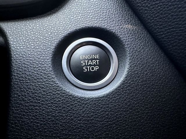 TOYOTA豐田 ALTIS  第9張相片