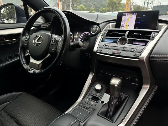 LEXUS凌志 NX200T  第6張相片