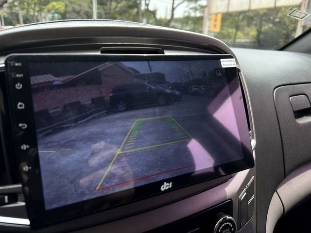 HYUNDAI現代 STAREX  第8張相片