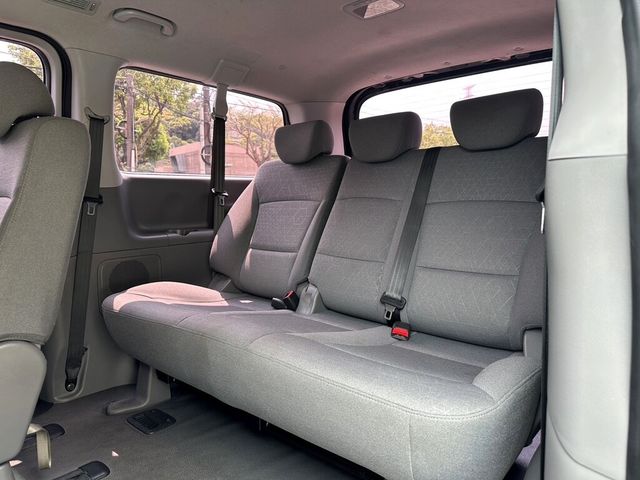 HYUNDAI現代 STAREX  第13張相片