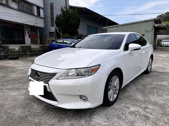 LEXUS凌志 ES250  第1張相片