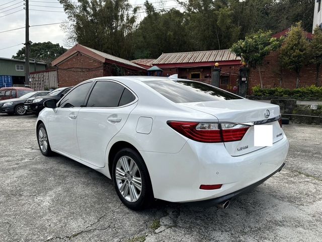 LEXUS凌志 ES250  第3張相片