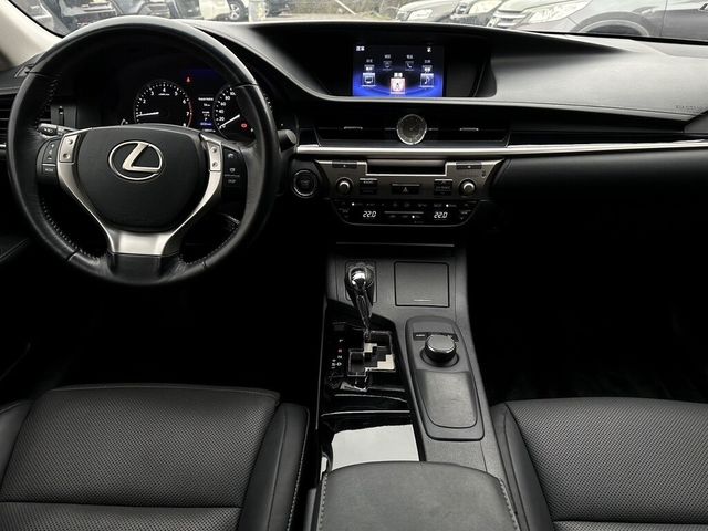 LEXUS凌志 ES250  第5張相片