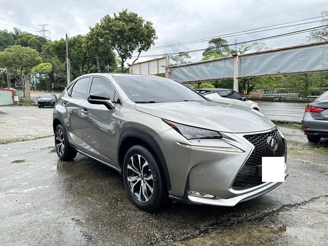 LEXUS凌志 NX200T  第2張相片