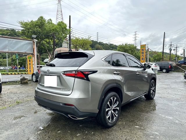 LEXUS凌志 NX200T  第3張相片