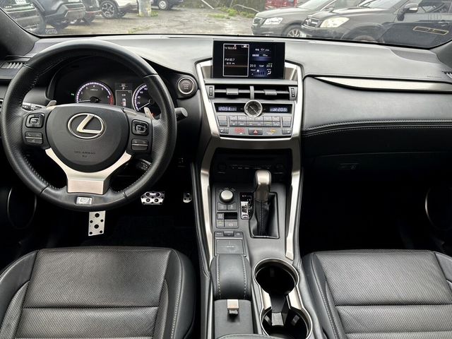 LEXUS凌志 NX200T  第5張相片